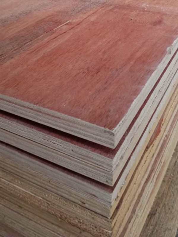 Triplek Kayu Semi Meranti 3